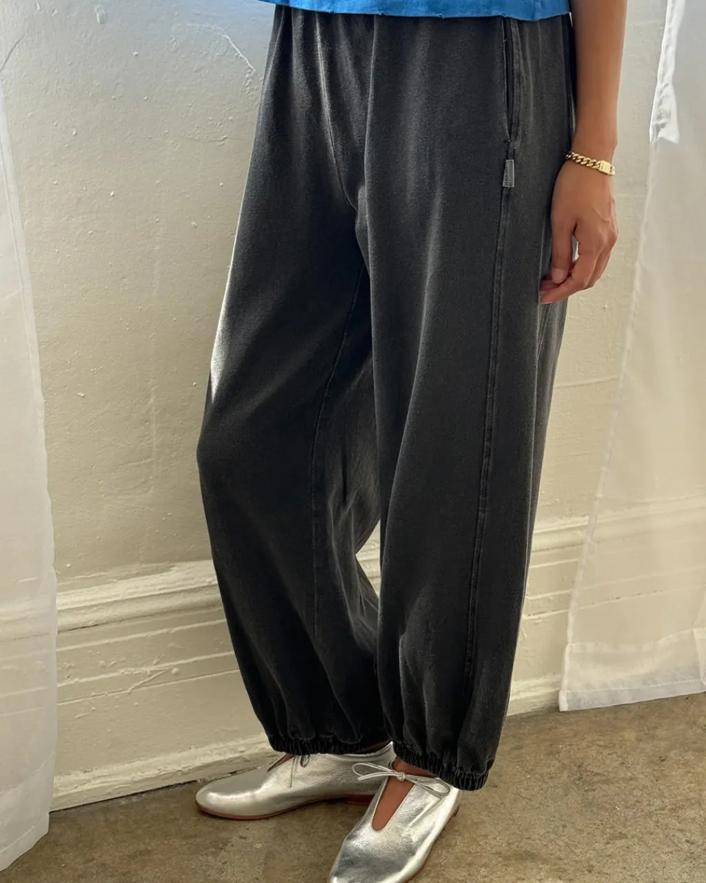 Le Bon Shoppe Balloon Pants - Almost Black Sale