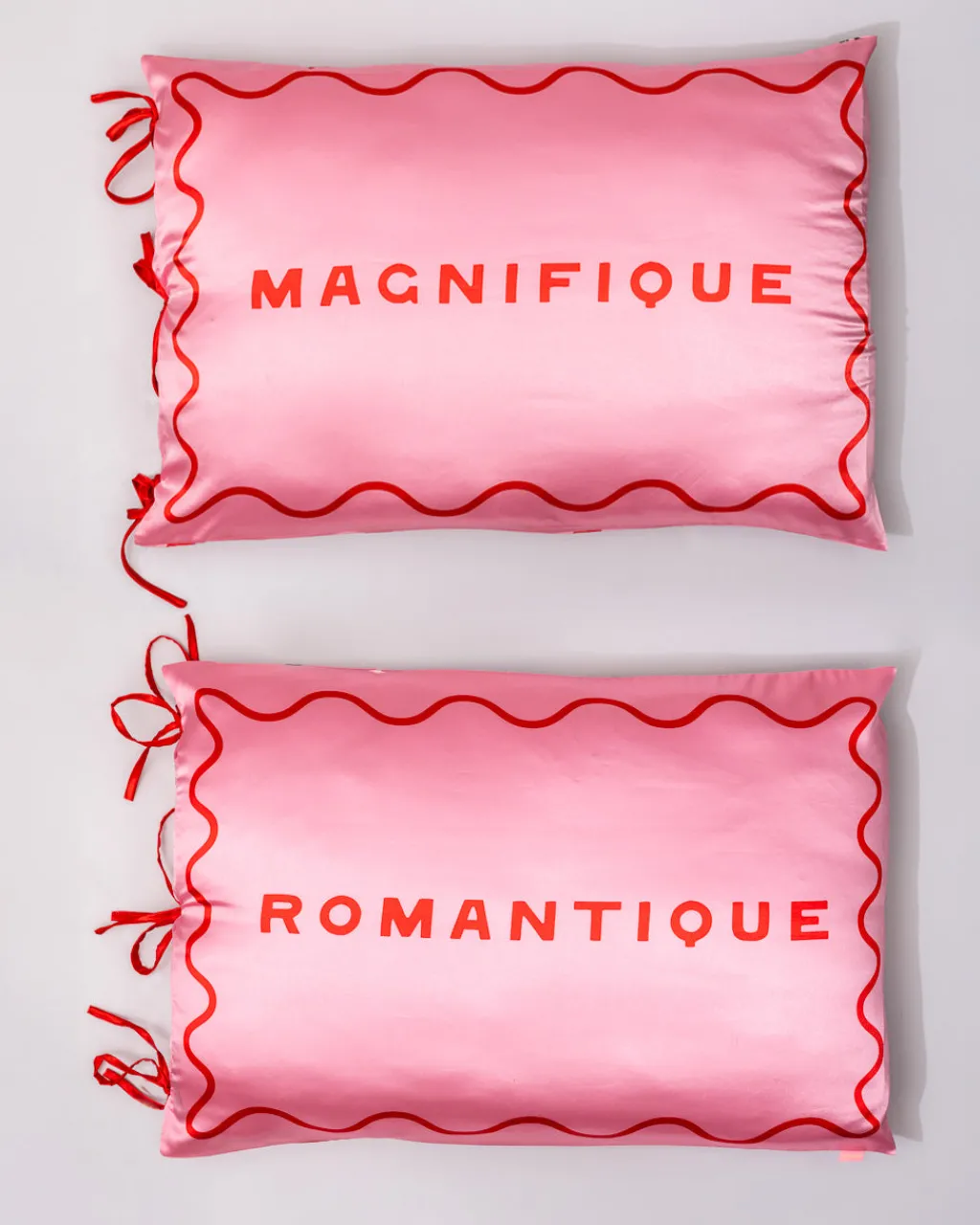 ban.do Cherry Lips Pillowcase Set New