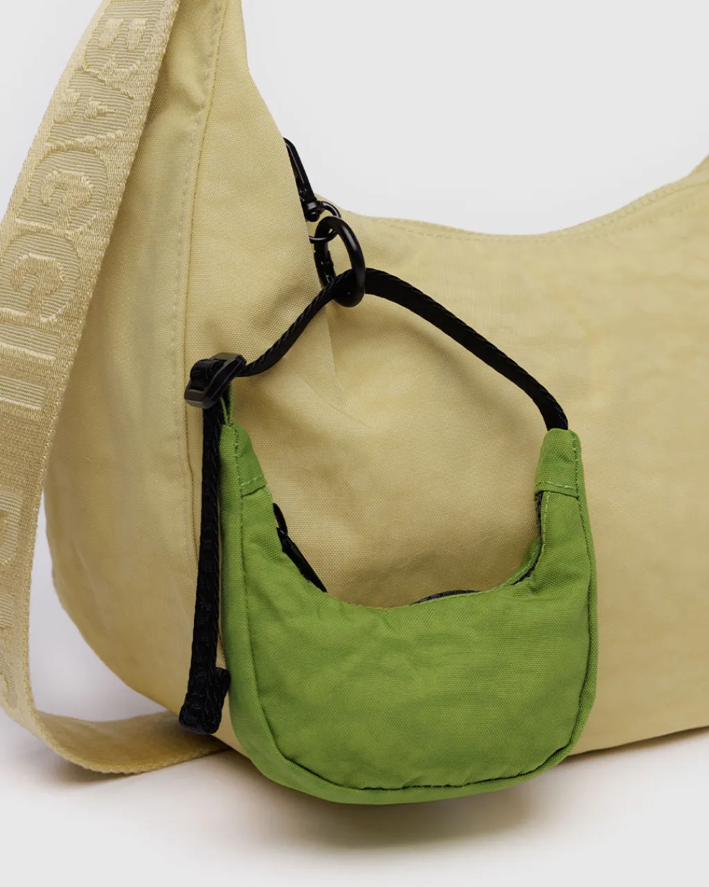 Baggu Crescent Bag Charm - Green Juice