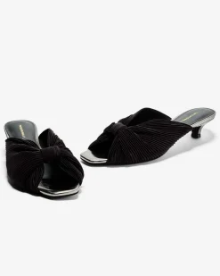 Intentionally Blank Curfew Kitten Heel - Black Best