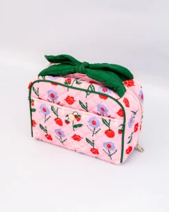 ban.do Getaway Toiletry Bag - Cherry Lips