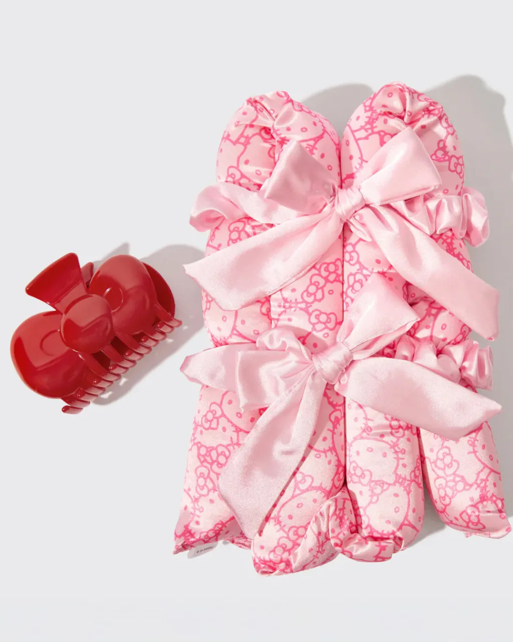 Kitsch Hello Kitty x XL Satin Heatless Styling + Bow Claw Clip Best
