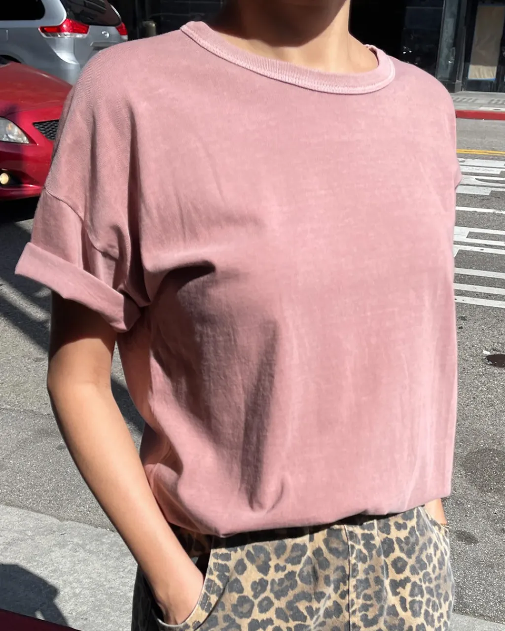 Le Bon Shoppe Her Tee - Dried Rose Hot
