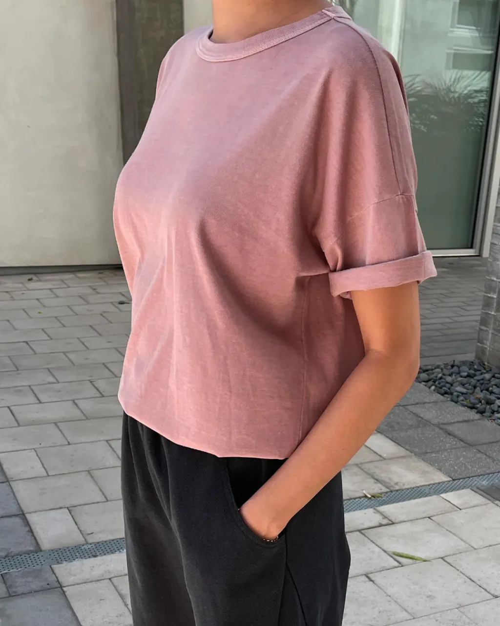 Le Bon Shoppe Her Tee - Dried Rose Hot