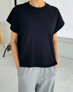 Le Bon Shoppe Jeanne Tee - Black Outlet
