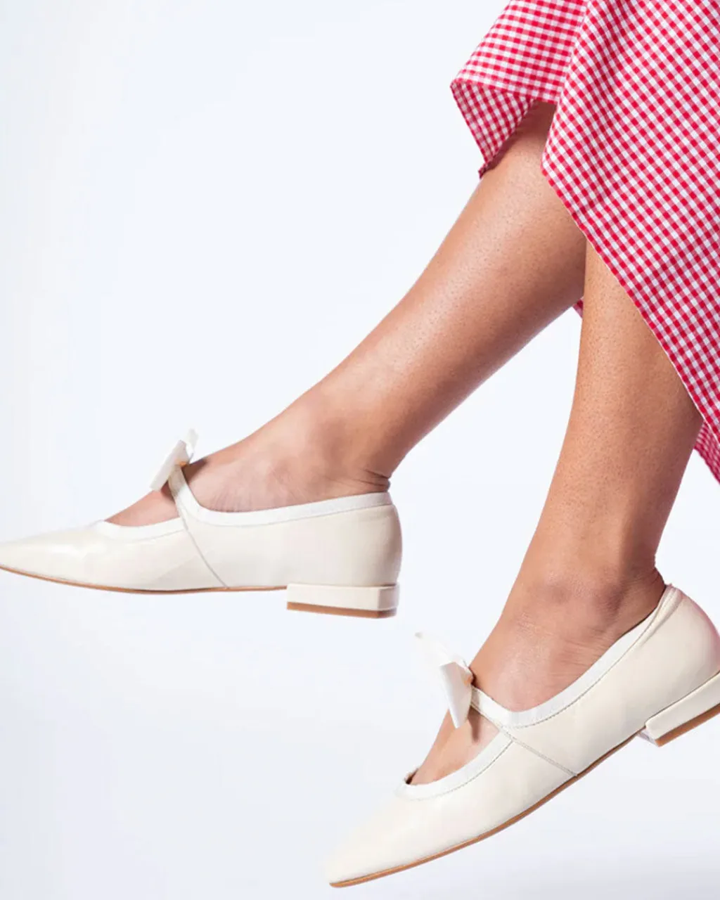 Intentionally Blank London Mary Jane - Creme Discount