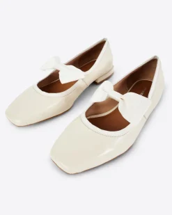 Intentionally Blank London Mary Jane - Creme Discount