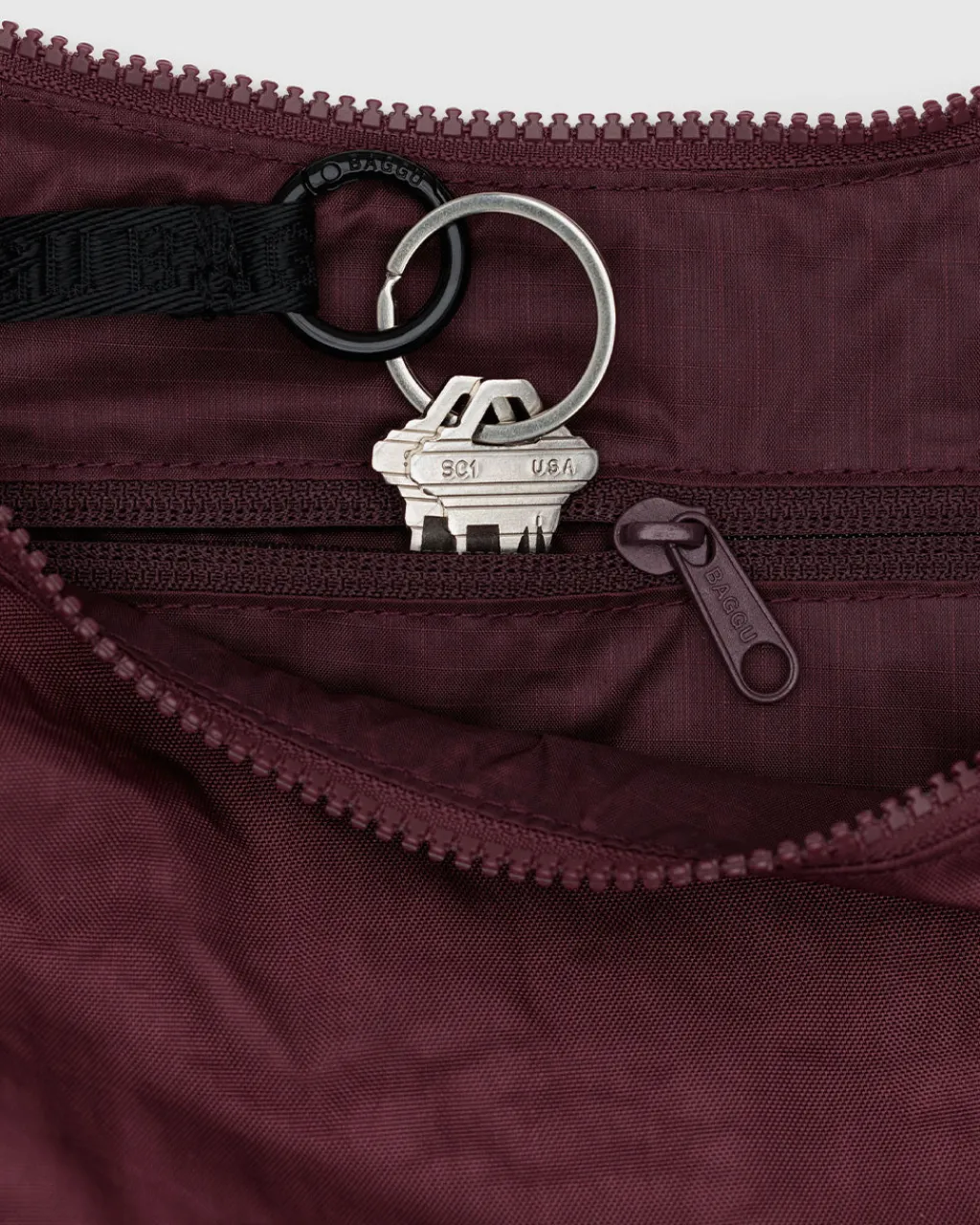 Baggu Medium Nylon Crescent Bag w/ Key Leash - Mahogany New