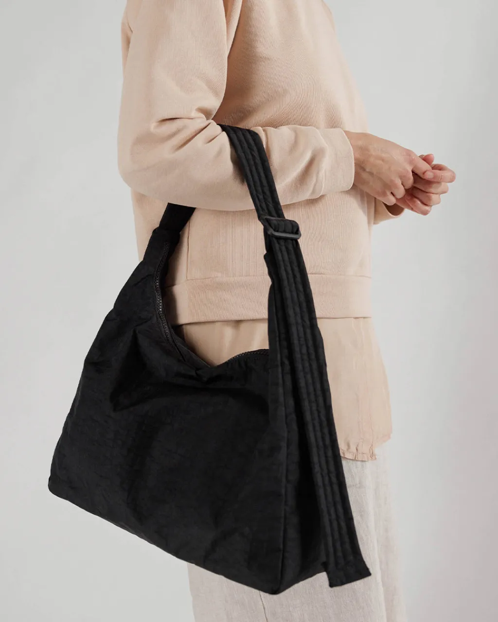 Baggu Nylon Shoulder Bag - black Online