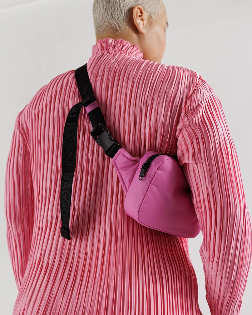 Baggu Puffy Fanny Pack - Extra Pink Hot