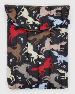 Baggu Puffy Laptop Sleeve 16" - Horse Cut-Outs Online