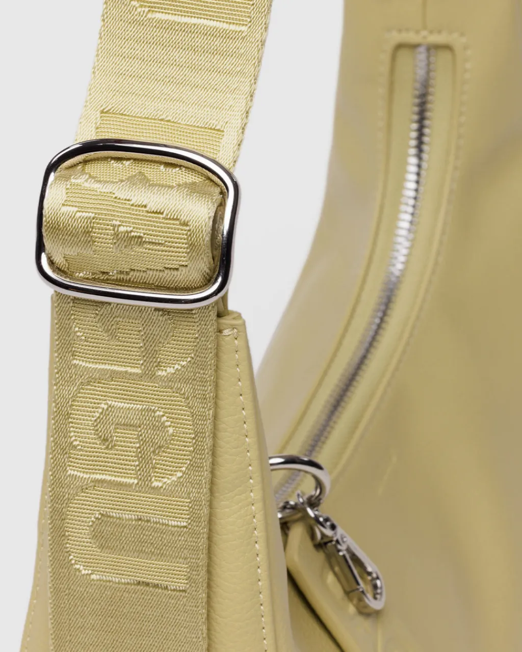 Baggu Small Recycled Leather Crescent Bag - Straw Clearance