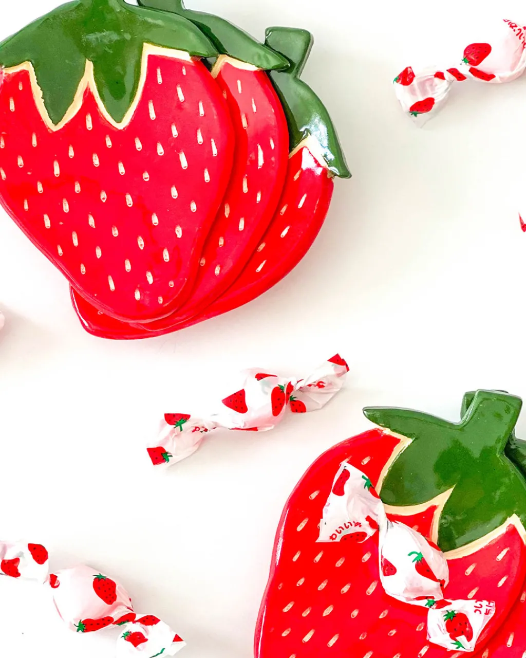 SMO Ceramics Dish Strawberry Clearance
