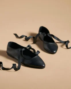 Intentionally Blank Valley Ballet Flats - Black Clearance
