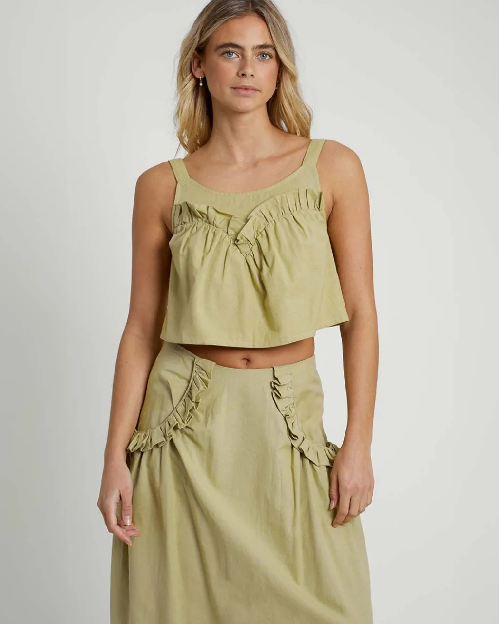 Native Youth Verdi Linen Blend Ruffle Cami Discount