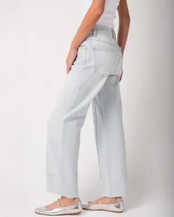Free People We The Free Risk Taker Mid-Rise Jeans - Daydream Blue Hot