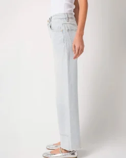 Free People We The Free Risk Taker Mid-Rise Jeans - Daydream Blue Hot